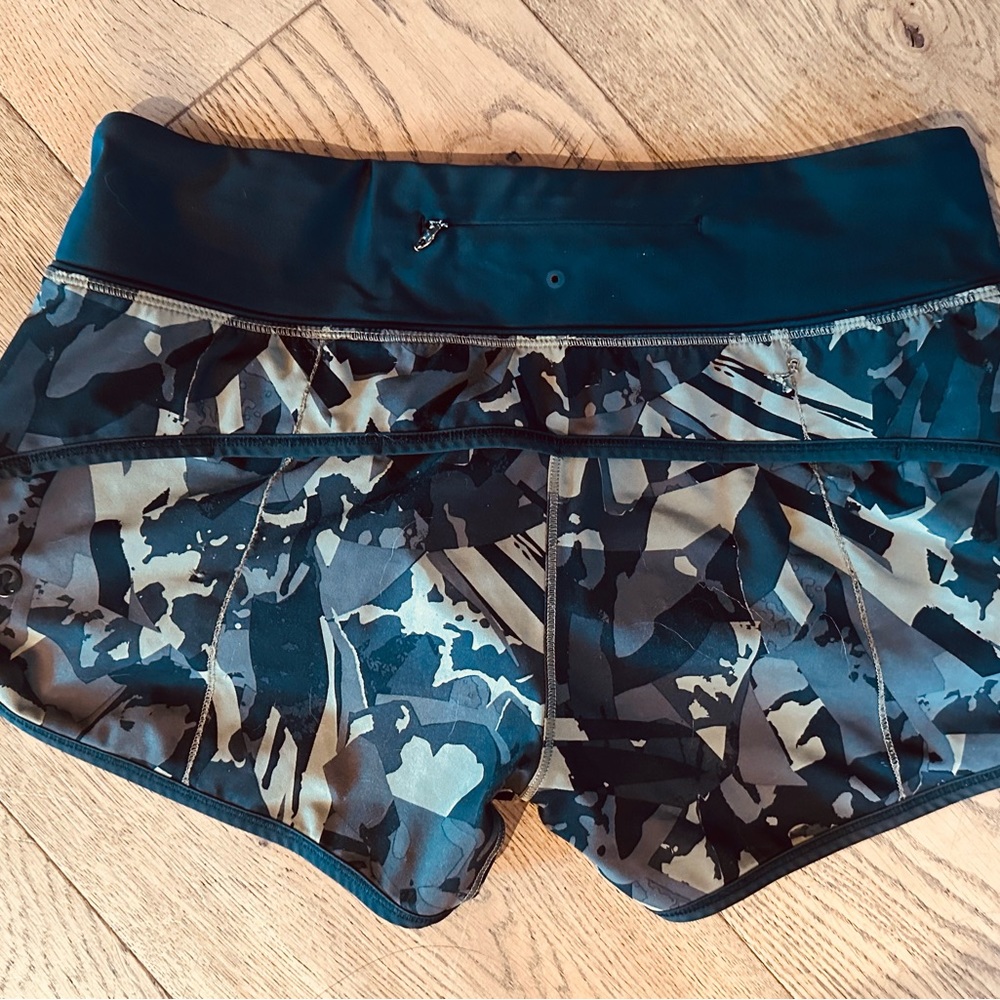 Lululemon short shorts, size 4, camouflage